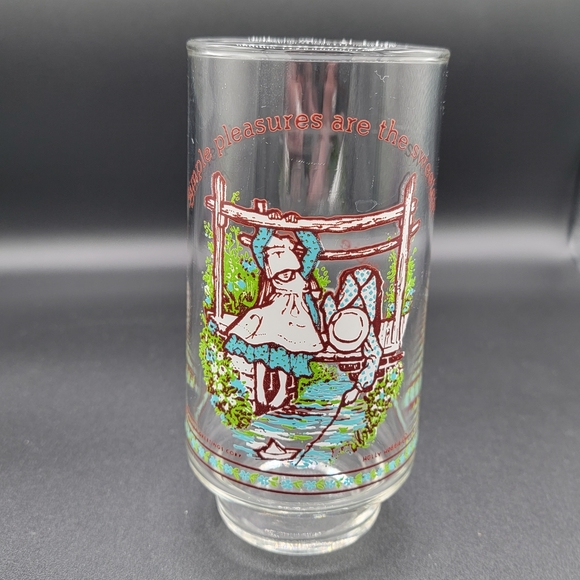 Vintage Glass Coca-Cola American Greetings Simple Pleasures Holly Hobbie Glass - Picture 1 of 8